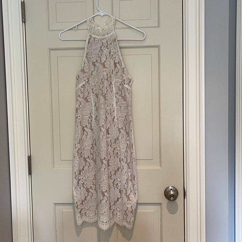 Sans Souci Lace Dress